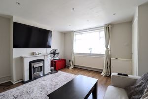 Lounge- click for photo gallery